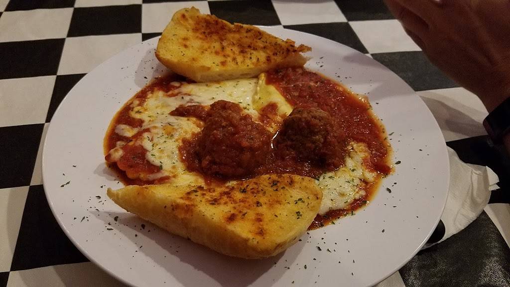 Rosatis Pizza | restaurant | 6644 Mineral Point Rd, Madison, WI 53705, USA | 6088339300 OR +1 608-833-9300