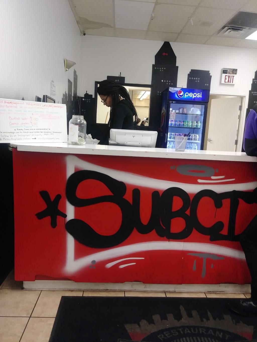 Sub City | restaurant | 20920 Southgate Park Blvd, Maple Heights, OH 44137, USA | 2166638888 OR +1 216-663-8888
