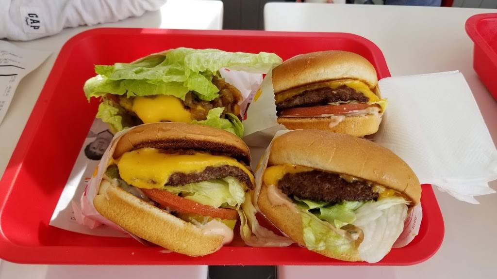 In-N-Out Burger | restaurant | 7691 E Carson St, Long Beach, CA 90808, USA | 8007861000 OR +1 800-786-1000