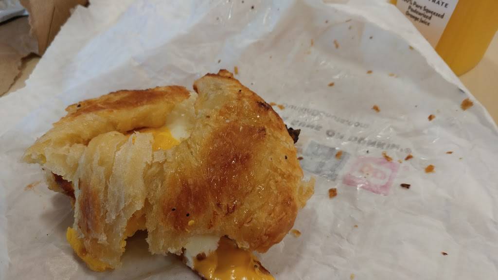 Dunkin | bakery | 195 US Hwy 27 N, Lake Placid, FL 33852, USA | 8635313194 OR +1 863-531-3194