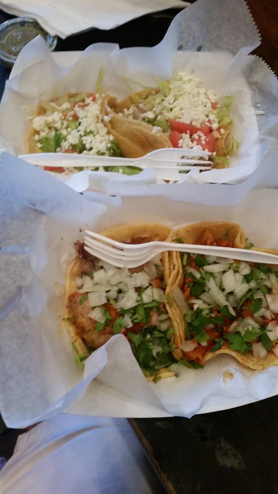 Flash Taco | restaurant | 1570 N Damen Ave, Chicago, IL 60622, USA | 7737721997 OR +1 773-772-1997