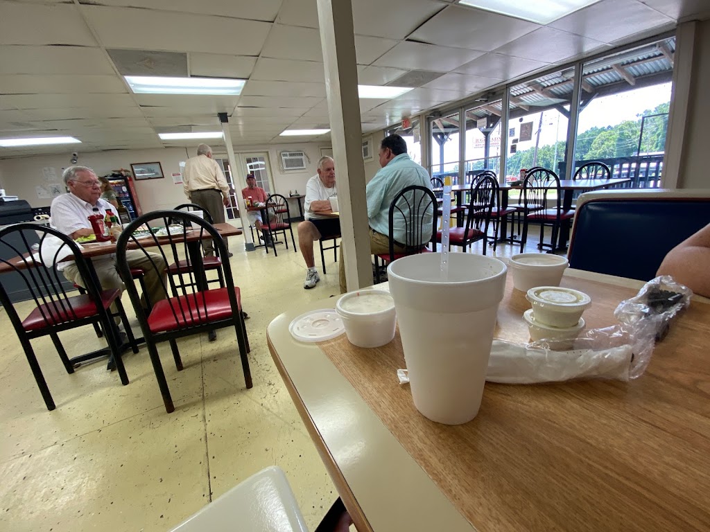 Jug Heads Fish Fry | restaurant | 217 John R Junkin Dr, Natchez, MS 39120, USA | 6014458999 OR +1 601-445-8999