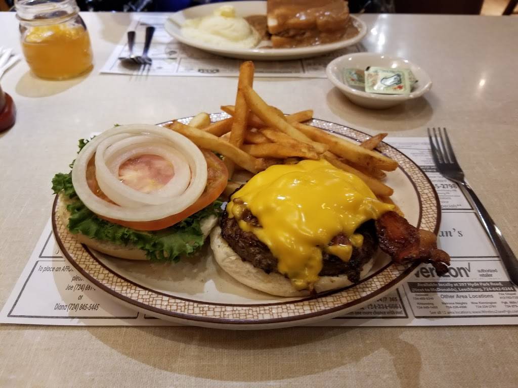 Bonfire Restaurant | restaurant | 5739 Leechburg Rd, Leechburg, PA 15656, USA | 7248454961 OR +1 724-845-4961