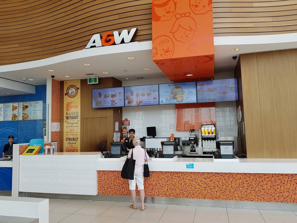 A&W Canada | restaurant | 5100 Erin Mills Pkwy, Mississauga, ON L5M 2Z5, Canada | 6474794803 OR +1 647-479-4803