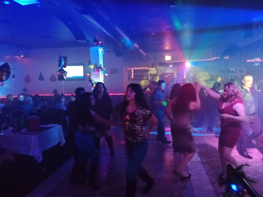 Boem | restaurant | 3912 W Montrose Ave, Chicago, IL 60618, USA | 7734631407 OR +1 773-463-1407