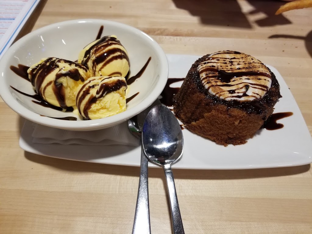 Blue Rock Bar & Grill | restaurant | 4021 Bobhalla Dr, Sioux Falls, SD 57107, USA | 6052712500 OR +1 605-271-2500