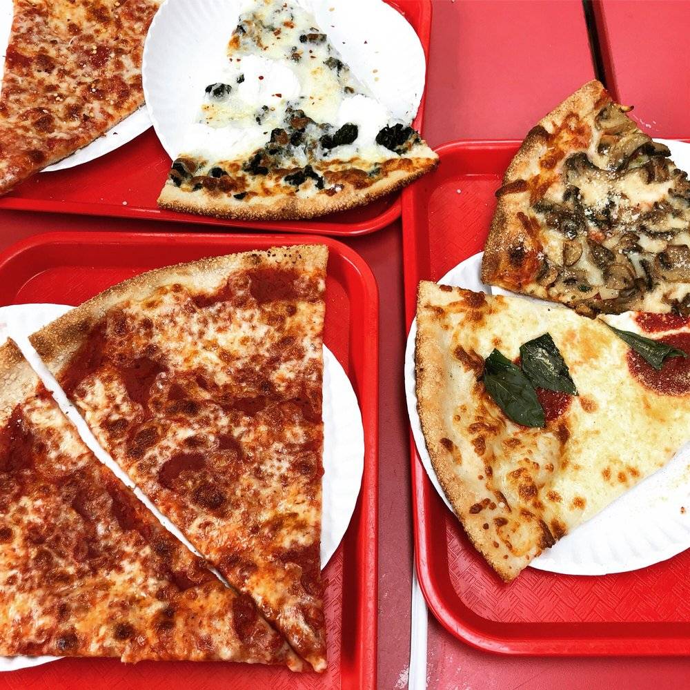 Little Italy Pizza | restaurant | 185 W 32nd St, New York, NY 10001, USA | 2126439988 OR +1 212-643-9988