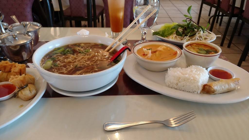 Ruan Thai Restaurant | restaurant | 215 W 12th St, Ogden, UT 84404, USA | 8013924499 OR +1 801-392-4499