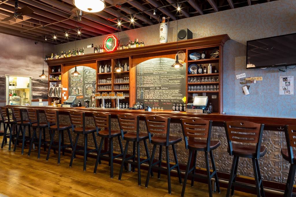 Stormcloud Brewing Company | restaurant | 303 Main St, Frankfort, MI 49635, USA | 2313520118 OR +1 231-352-0118