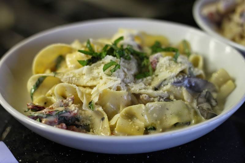 Albero Cafe | restaurant | 4811 E Central Ave, Wichita, KS 67208, USA | 3162609667 OR +1 316-260-9667