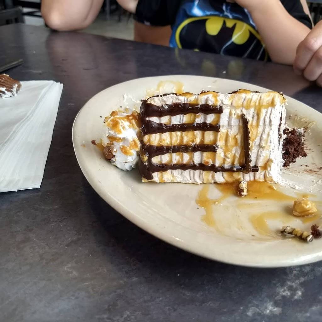 Ozona Blue Grilling Company | restaurant | 125 Orange St, Palm Harbor, FL 34683, USA | 7277894540 OR +1 727-789-4540