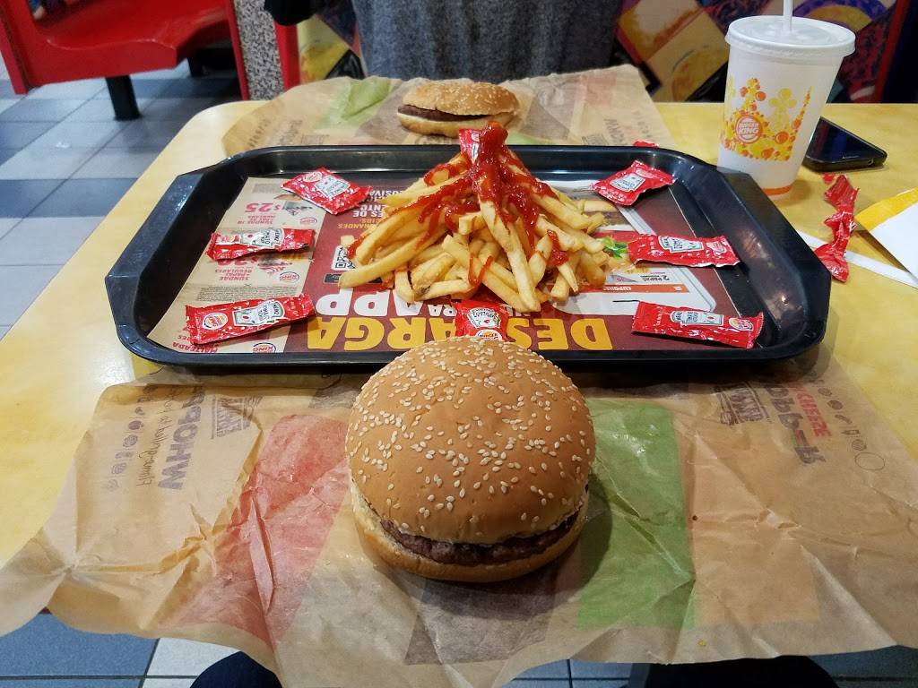 Burger King | restaurant | Blvd. Cucapah 21246, Jardin Dorado, 22530 Tijuana, B.C., Mexico | 015552555241 OR +52 55 5255 5241