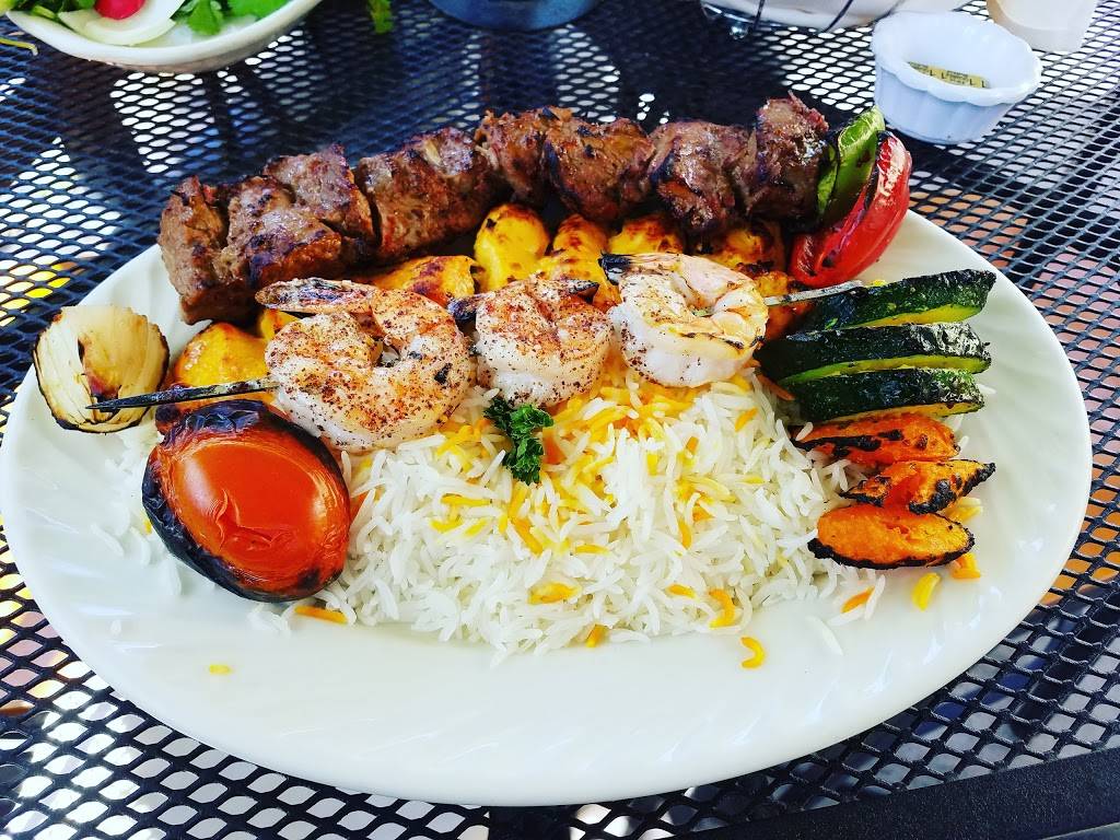 Skewers Kabob House | restaurant | 821 L St, Modesto, CA 95354, USA | 2095253611 OR +1 209-525-3611