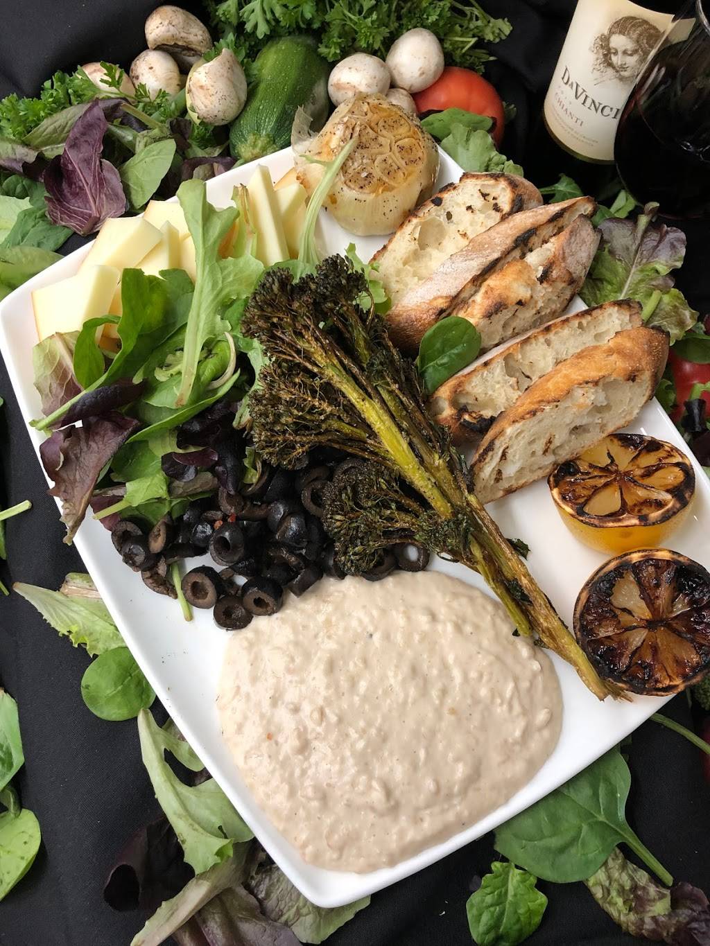 Merrills on the Waterfront | restaurant | 36 Homers Wharf, New Bedford, MA 02740, USA | 5089977010 OR +1 508-997-7010