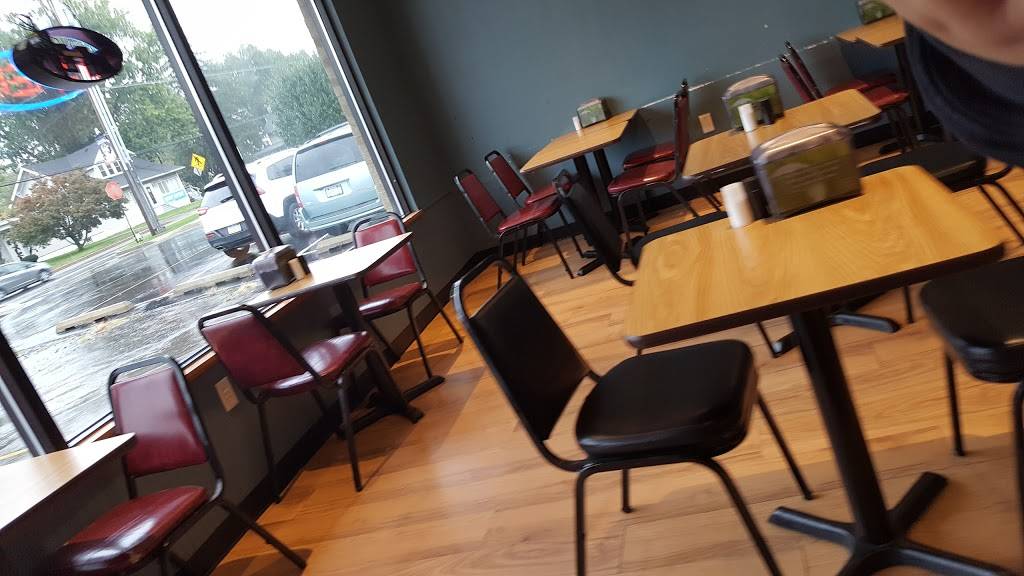 Dixons Hoagie Hut | restaurant | 188 E Tioga St, Tunkhannock, PA 18657, USA | 5708364976 OR +1 570-836-4976