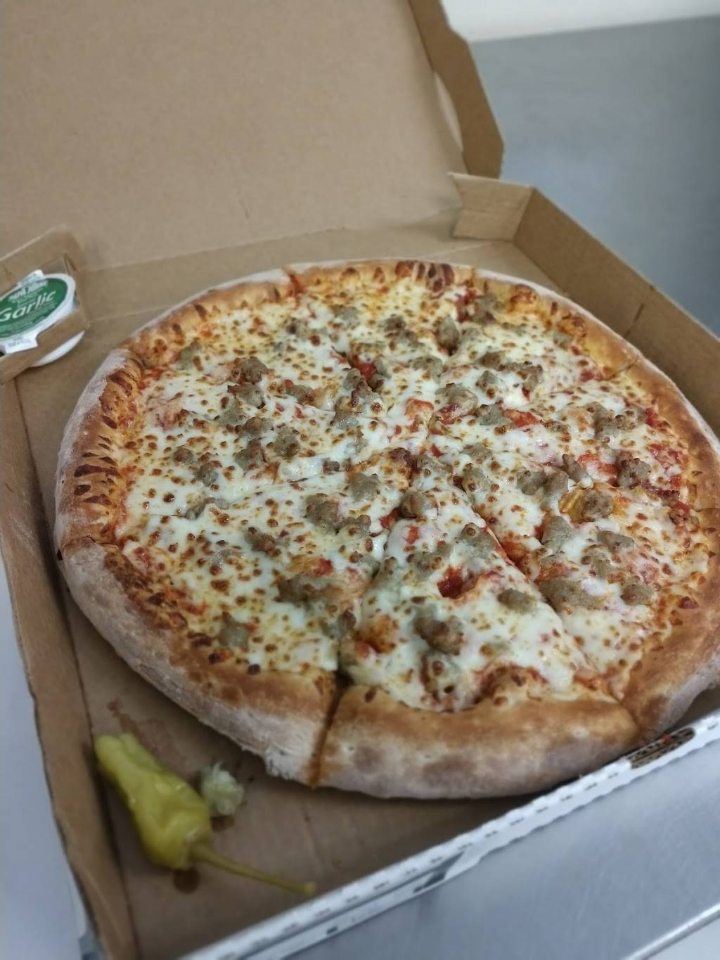 Papa Johns Pizza | restaurant | 3846 S Tuttle Ave, Sarasota, FL 34239, USA | 9419227272 OR +1 941-922-7272