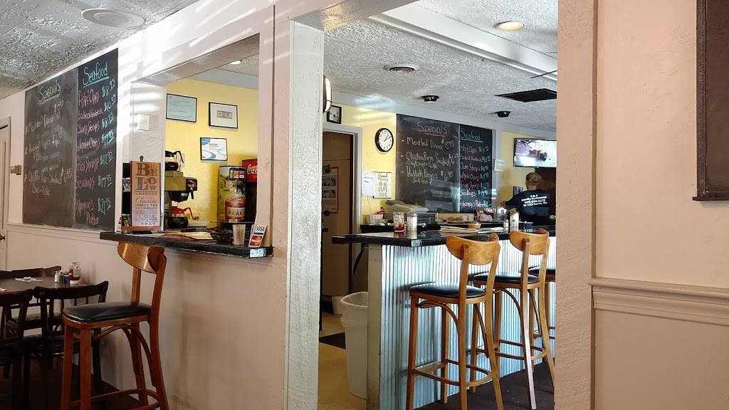 J&J FAMILY RESTAURANT LLC | restaurant | 815 Worcester Rd, Barre, MA 01005, USA | 9783552122 OR +1 978-355-2122