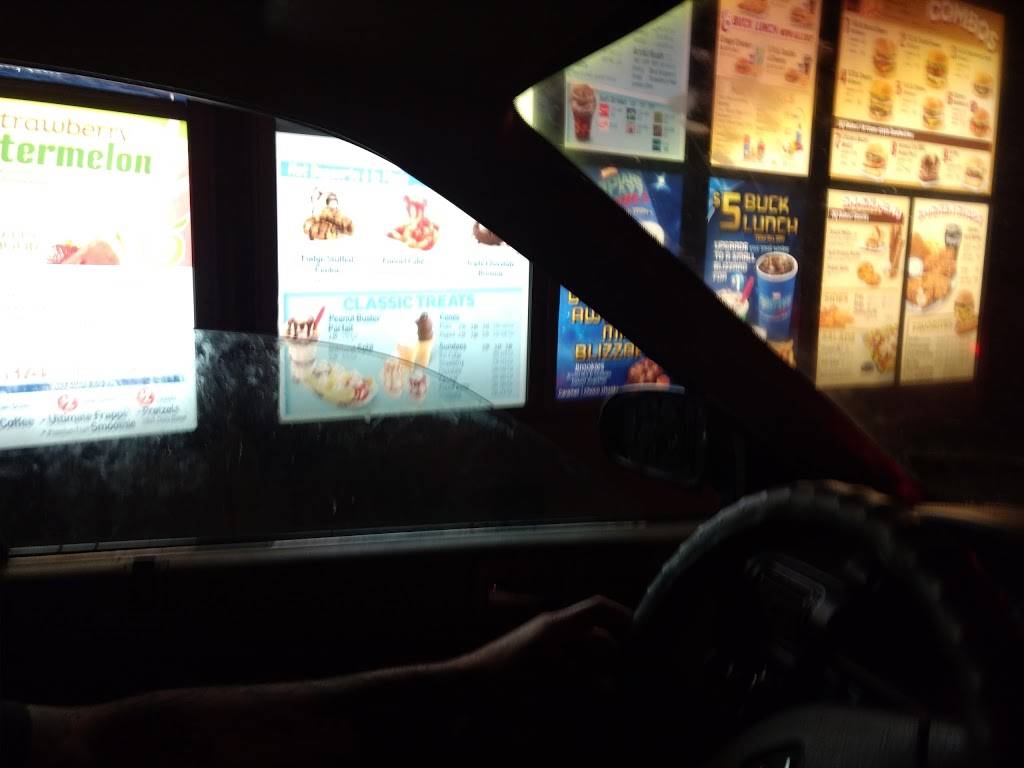 Dairy Queen Grill & Chill | restaurant | 3400 Grand Central Ave, Vienna, WV 26105, USA | 3042957609 OR +1 304-295-7609