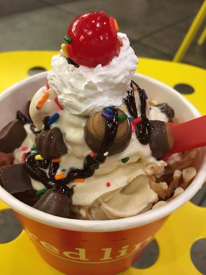 Red Line Frozen Treats | restaurant | 5920 E Stop 11 Rd, Indianapolis, IN 46237, USA | 3178811717 OR +1 317-881-1717