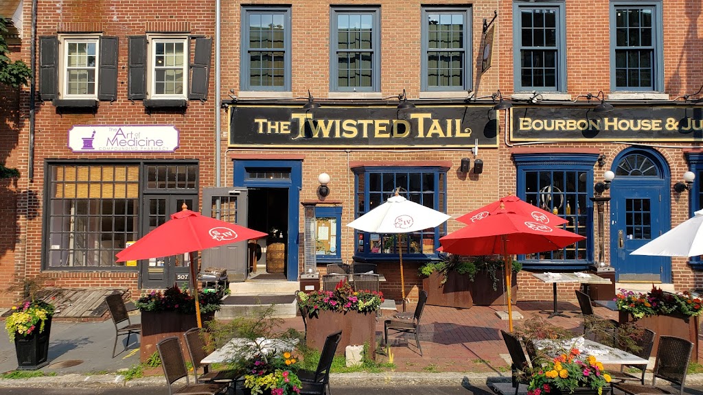 The Twisted Tail | restaurant | 509 S 2nd St, Philadelphia, PA 19147, USA | 2155582471 OR +1 215-558-2471