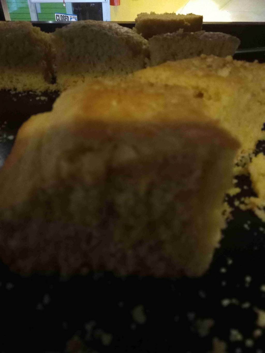 Grandmas in da kitchen | restaurant | 2831 W Marine View Dr, Everett, WA 98201, USA | 2534265618 OR +1 253-426-5618