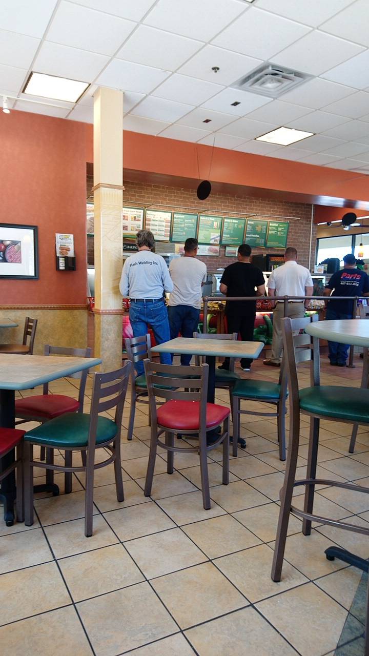 Subway | restaurant | 4300 Clarcona Ocoee Rd, Orlando, FL 32810, USA | 4072992120 OR +1 407-299-2120
