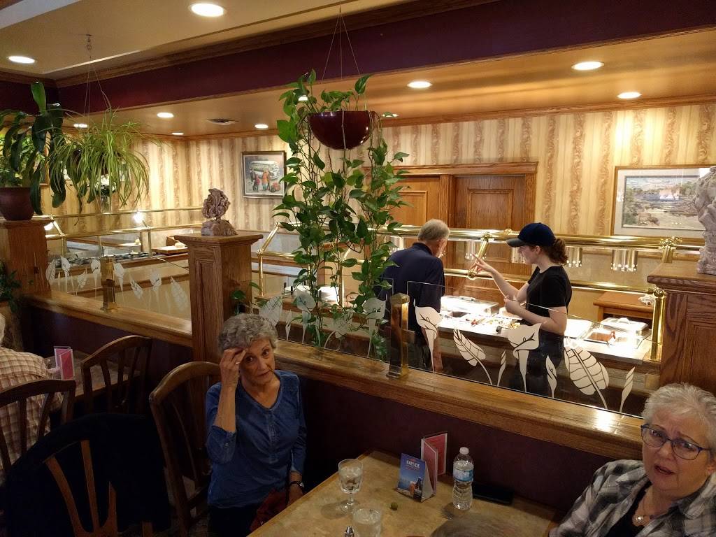 Wayside Dining Lounge | restaurant | 10680 Sunset Dr, Talbotville, ON N0L 2K0, Canada | 5196330360 OR +1 519-633-0360