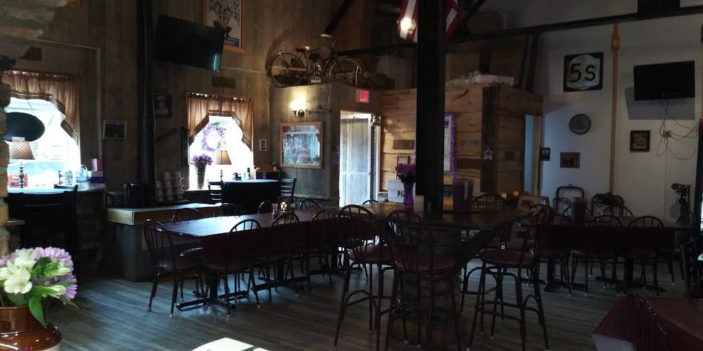 Brix Pizzeria | restaurant | 111 N Main St, Dolgeville, NY 13329, USA | 3154293939 OR +1 315-429-3939