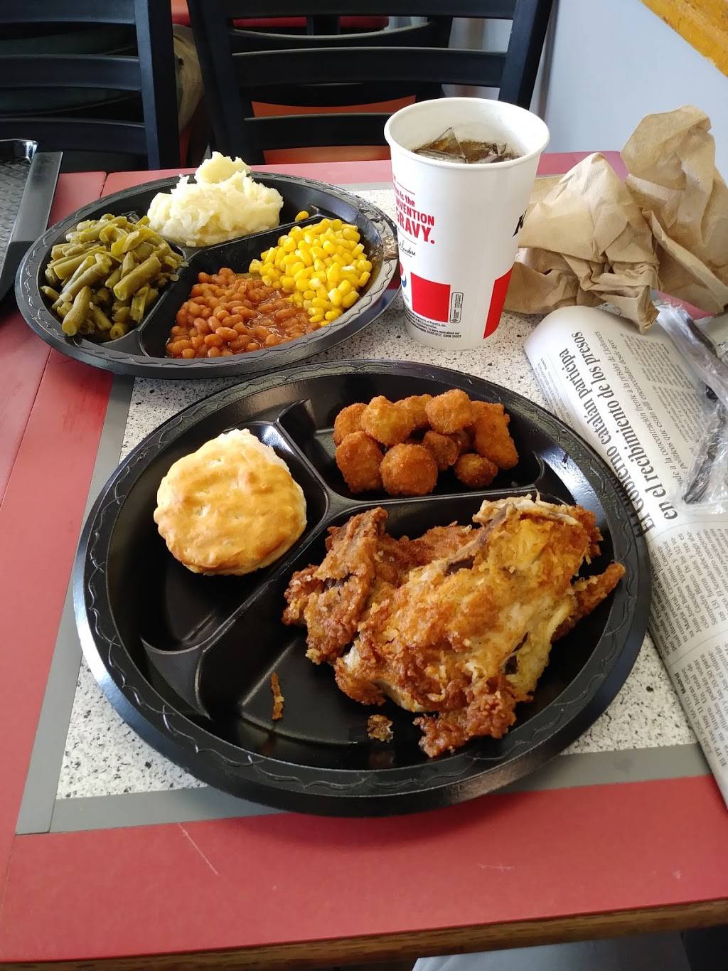 KFC | restaurant | 3102 College Ave, Ruskin, FL 33570, USA | 8136413707 OR +1 813-641-3707