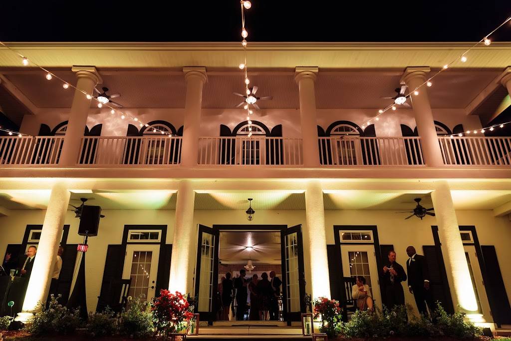 Barrington Hill Weddings and Events | restaurant | 16117 Lake Iola Rd, Dade City, FL 33523, USA | 7276436128 OR +1 727-643-6128