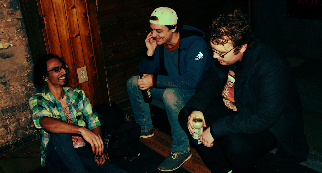 Quarters | restaurant | 900 E Center St, Milwaukee, WI 53212, USA | 4142634140 OR +1 414-263-4140