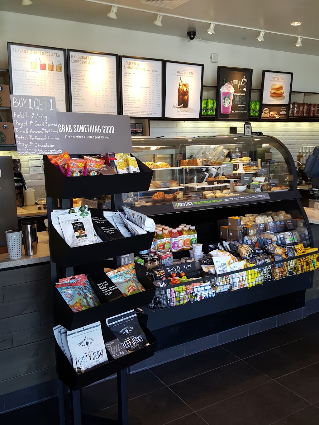 Starbucks | cafe | 4678 Campus Dr, Newport Beach, CA 92660, USA | 9495530629 OR +1 949-553-0629