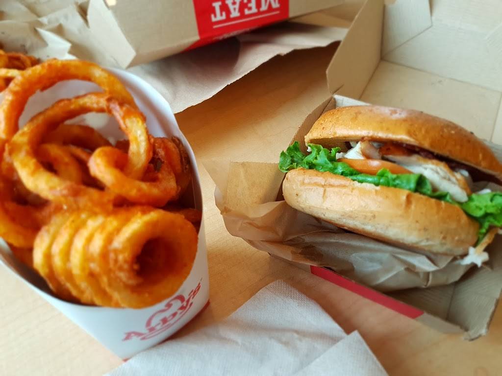 Arbys | restaurant | 23456 Old San Antonio Rd, Normangee, TX 77871, USA | 9033441111 OR +1 903-344-1111