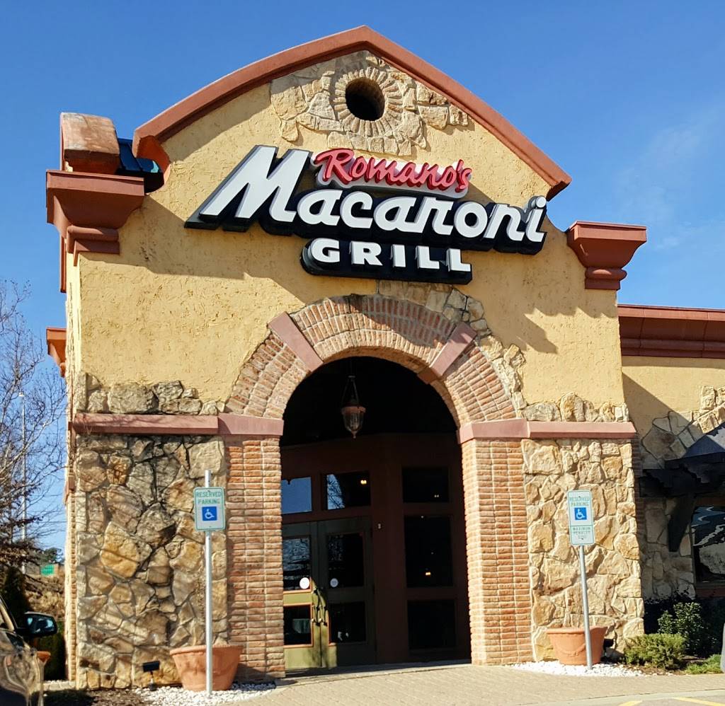 Romanos Macaroni Grill | restaurant | 3421 Sumner Blvd, Raleigh, NC 27616, USA | 9197922515 OR +1 919-792-2515