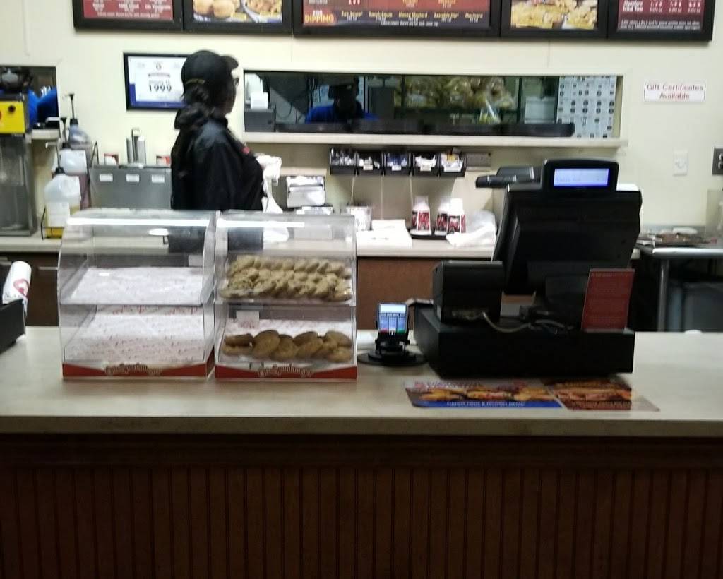 Zaxbys Chicken Fingers & Buffalo Wings | restaurant | 11131 Tara Blvd, Hampton, GA 30228, USA | 7702101515 OR +1 770-210-1515