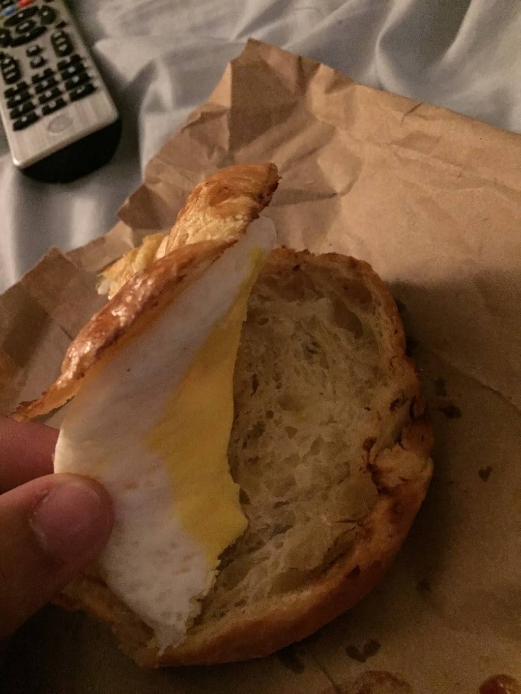 Dunkin | bakery | 13458 Landstar Blvd Suite 106, Orlando, FL 32824, USA | 4072334054 OR +1 407-233-4054