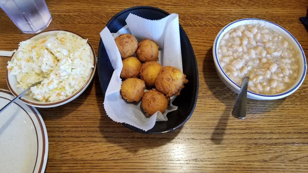 Jumpin Catfish Restaurant | restaurant | 834 SW Blue Pkwy, Lees Summit, MO 64063, USA | 8165543474 OR +1 816-554-3474