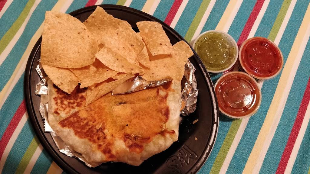 Moes Southwest Grill | restaurant | 1235 Bridge St, Lowell, MA 01850, USA | 9787107760 OR +1 978-710-7760