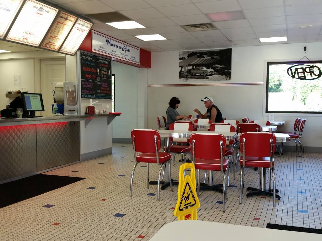 Fifties Grill & Dairy | restaurant | 156 W Fairmount Ave, Lakewood, NY 14750, USA | 7167635001 OR +1 716-763-5001