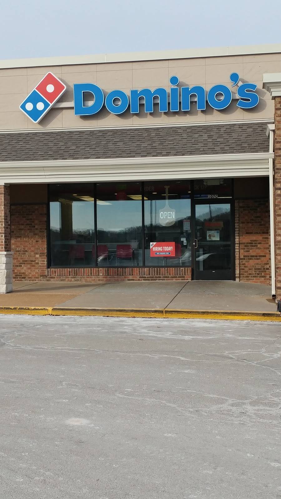 Dominos Pizza | meal delivery | 107 Hilltop Village Center Dr Ste C, Eureka, MO 63025, USA | 6369383320 OR +1 636-938-3320