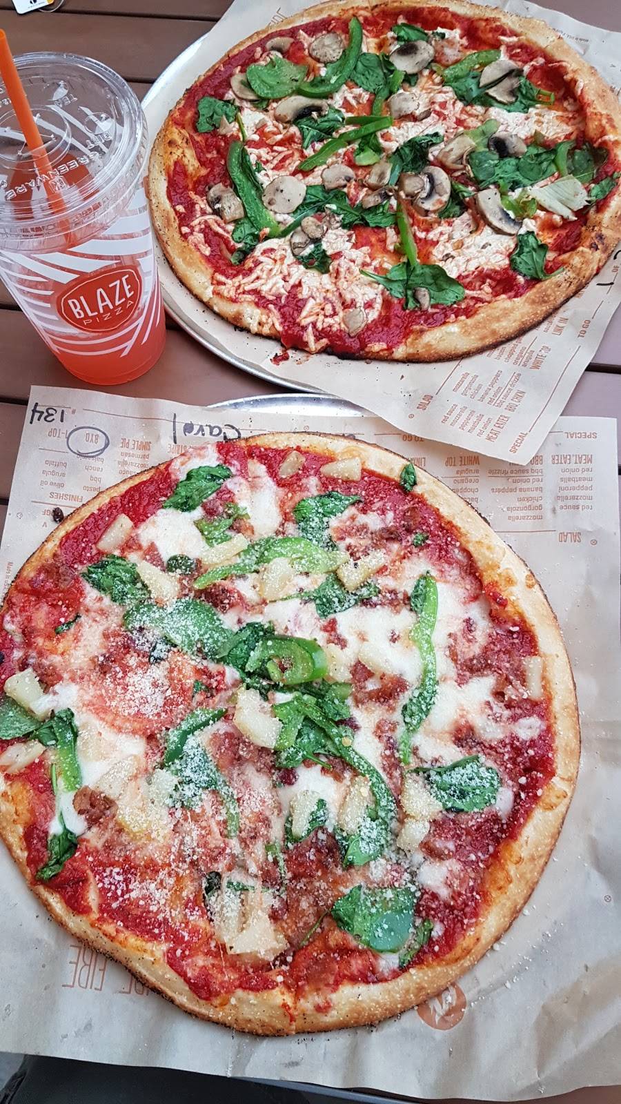 Blaze Pizza | meal takeaway | 15903 S Harlem Ave, Tinley Park, IL 60477, USA | 7082706061 OR +1 708-270-6061