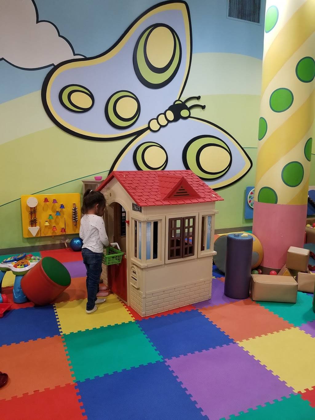 Cool de Sac | restaurant | 11401 NW 12th St E610, Miami, FL 33172, USA | 3054775505 OR +1 305-477-5505