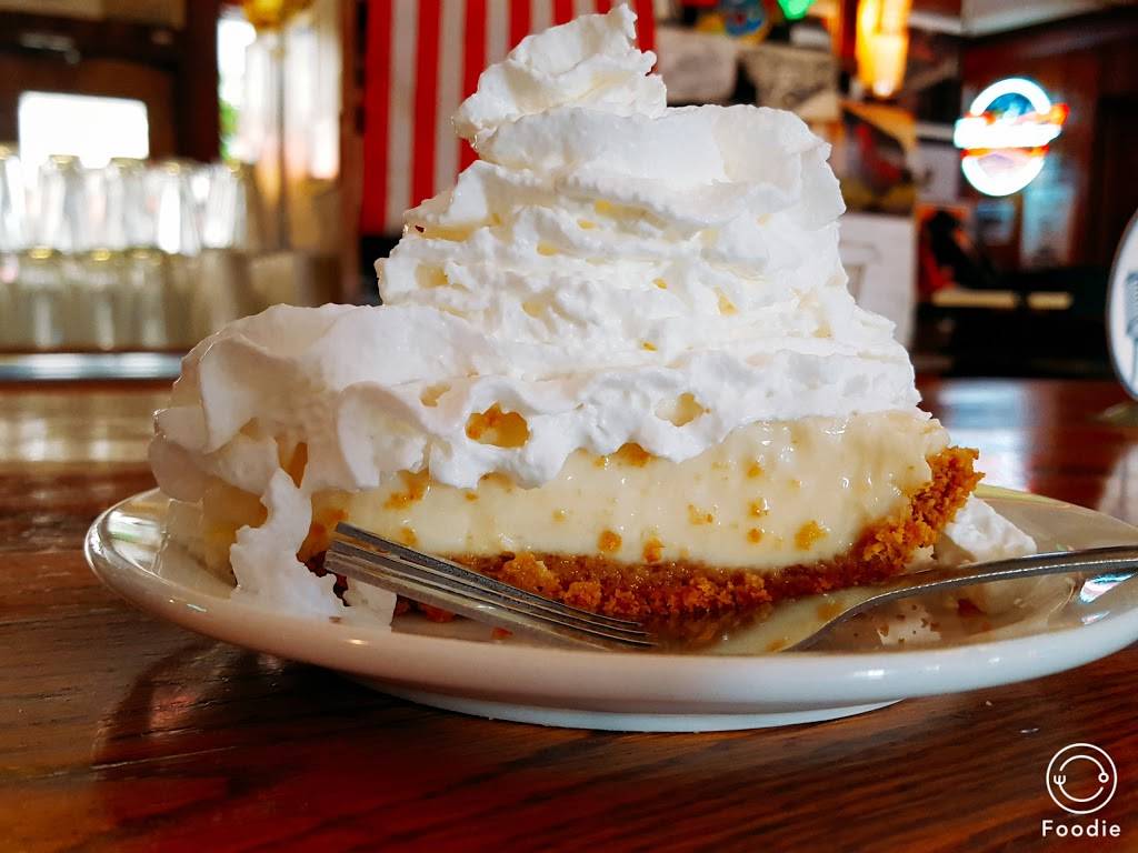 Rotiers Restaurant | restaurant | 2413 Elliston Pl, Nashville, TN 37203, USA | 6153279892 OR +1 615-327-9892