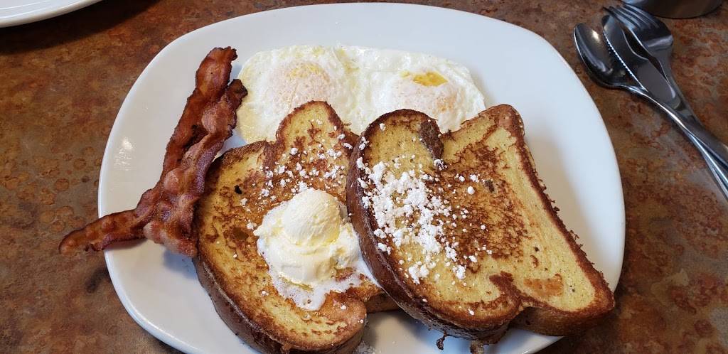 Perkins | restaurant | 585 N Barker Rd, Brookfield, WI 53045, USA | 2627981061 OR +1 262-798-1061