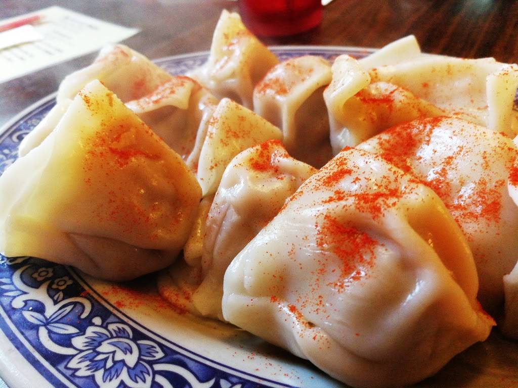 Dumpling House & London Fishn Chips | restaurant | 129 E St B, Davis, CA 95616, USA | 5307537210 OR +1 530-753-7210