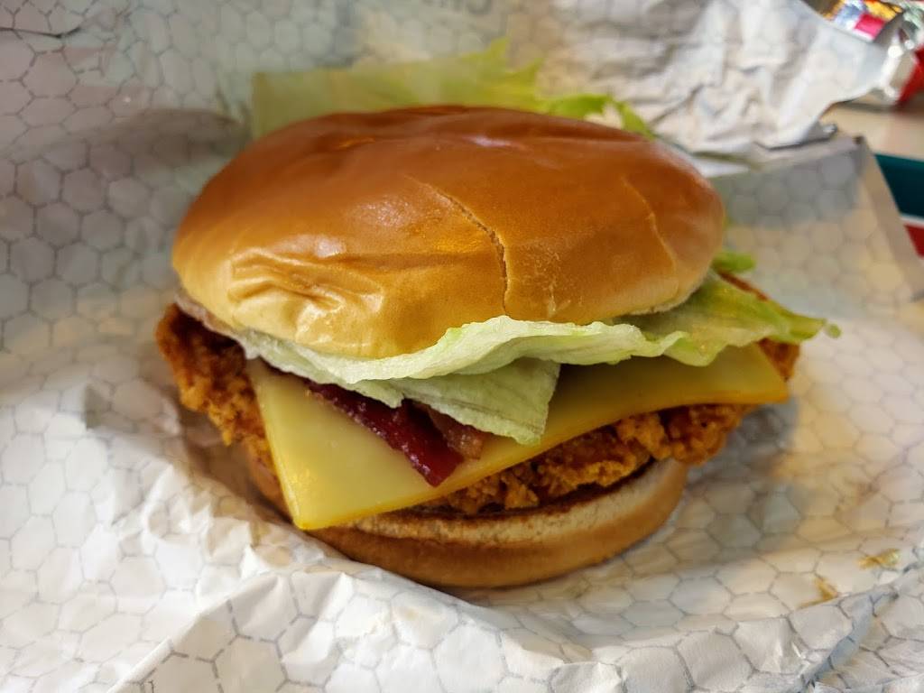 Wendys | restaurant | 2555 N Carson St, Carson City, NV 89706, USA | 7758834762 OR +1 775-883-4762