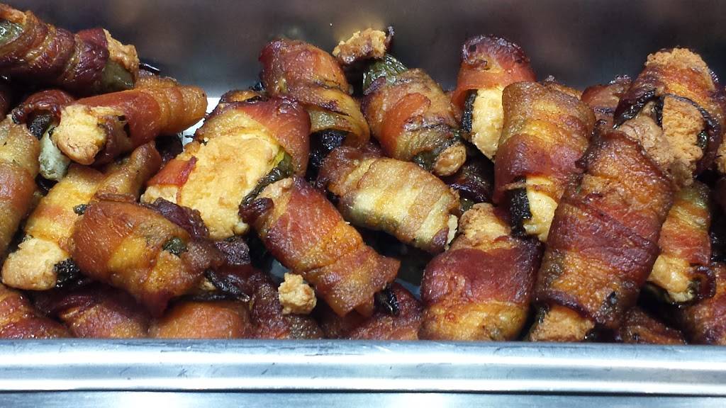 4 Rivers Smokehouse | restaurant | 3262 SW 35th Blvd, Gainesville, FL 32608, USA | 8444748377 OR +1 844-474-8377