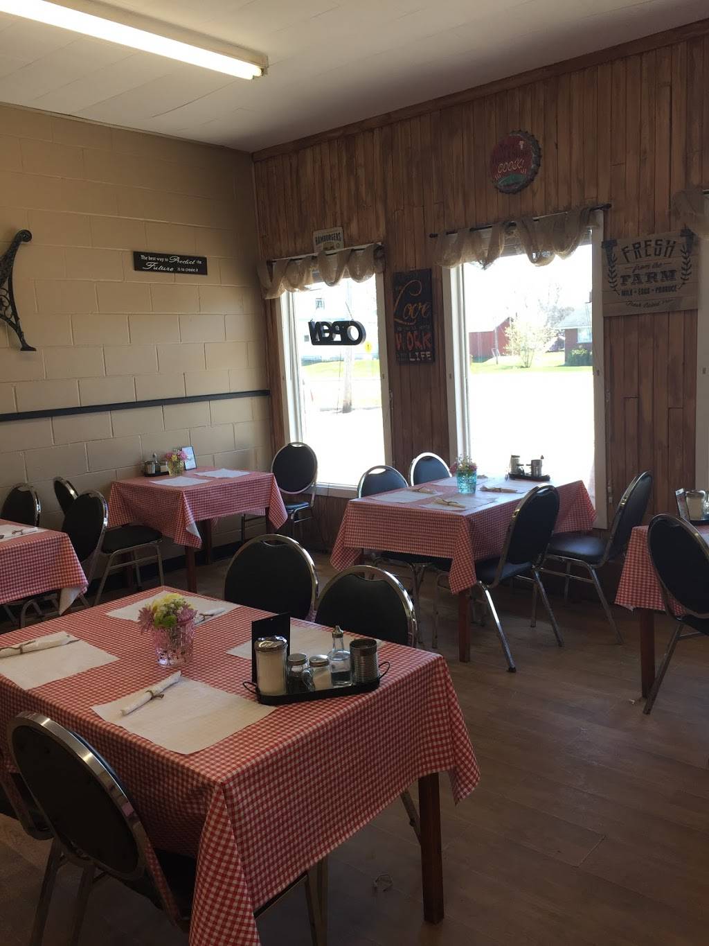 Cartrites | restaurant | 373 QC-148, Shawville, QC J0X 2Y0, Canada | 8196476647 OR +1 819-647-6647