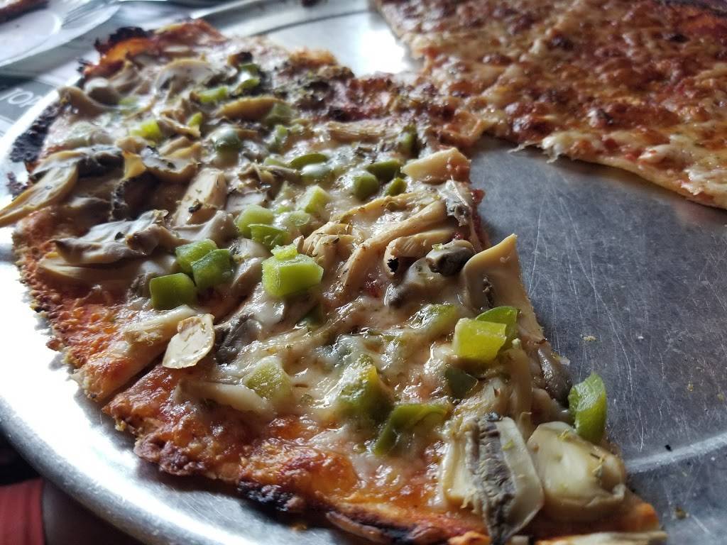 Fricanos Muskegon Lake | restaurant | 1050 West Western Avenue Suite 200 Suite 200, Muskegon, MI 49441, USA | 2317227775 OR +1 231-722-7775