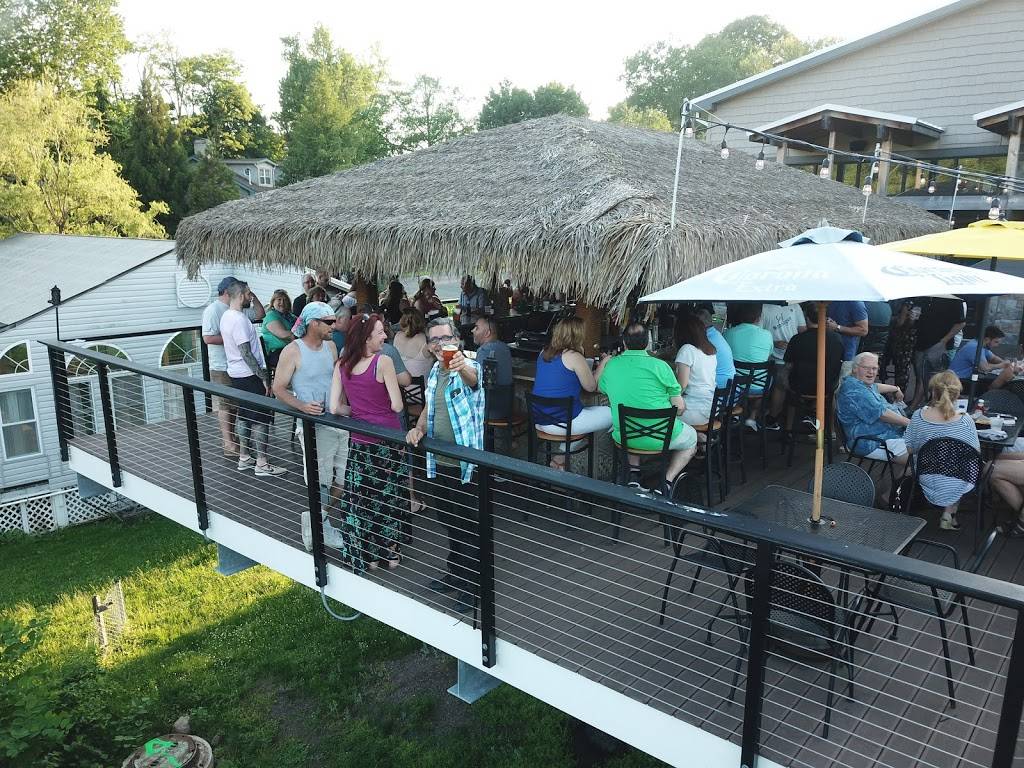 Waters Edge Gastropub and Lounge | restaurant | 1067 Totem Rd, Bensalem, PA 19020, USA | 2673322095 OR +1 267-332-2095